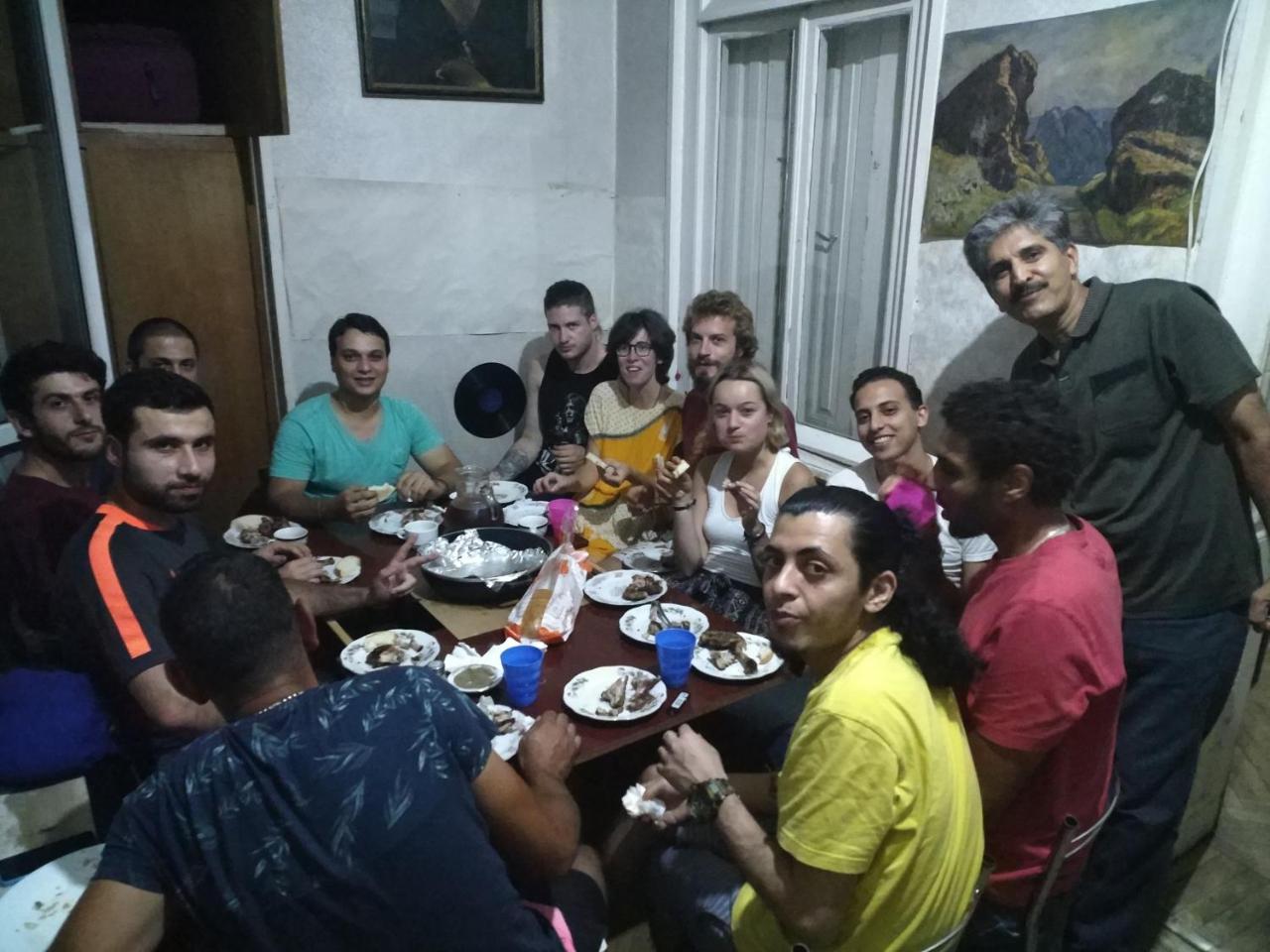 Amoun Hostel Тбилиси Екстериор снимка